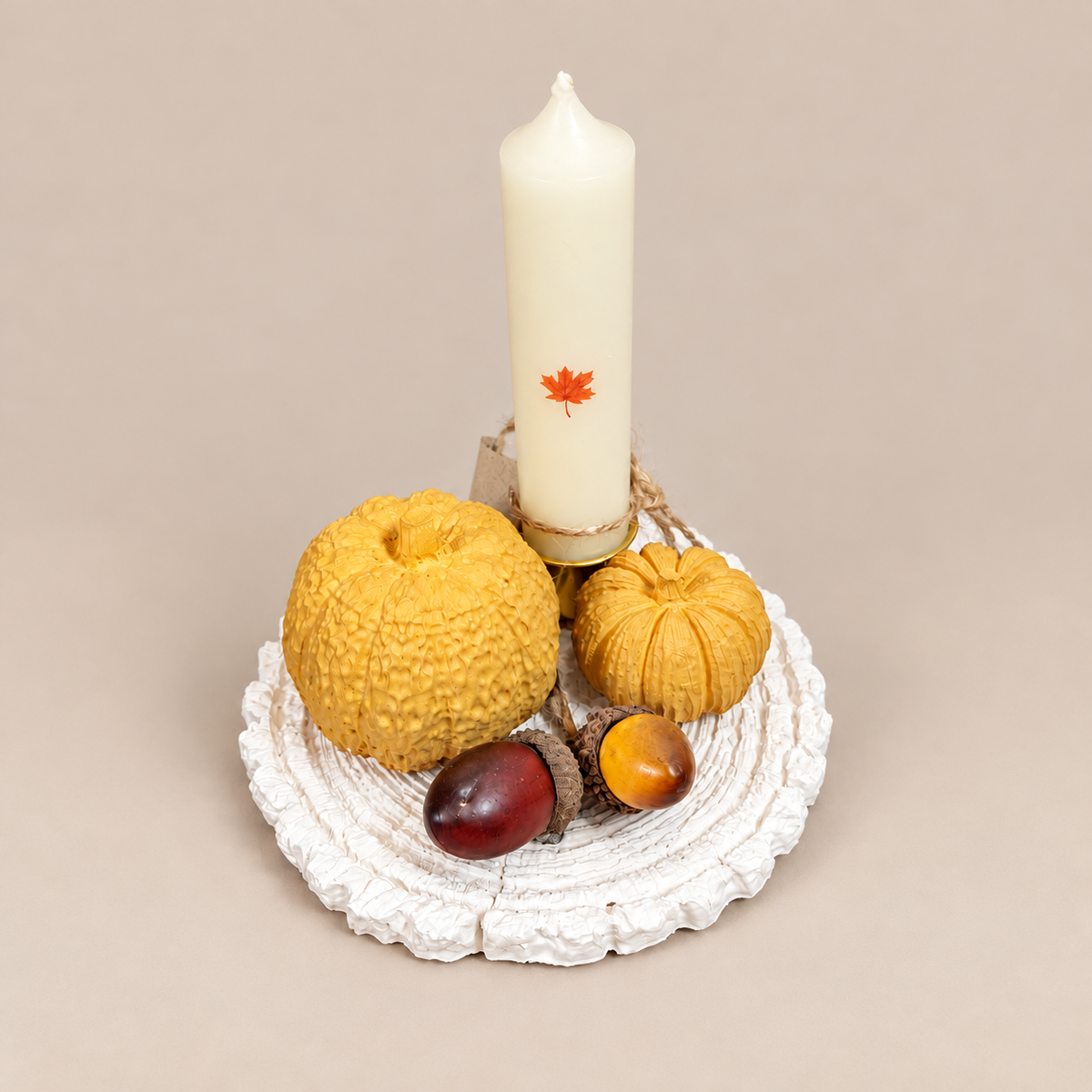 Herbstliches Kerzen-Arrangement